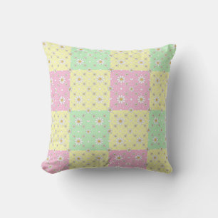 Pretty Quilt Patterned Throw Pillow