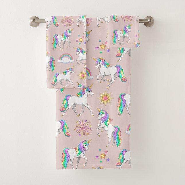 Pretty Rainbow Unicorns Bath Towel Set (Insitu)