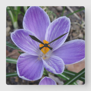 Pretty spring inspired clock
