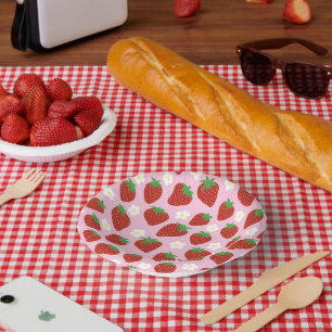 Pretty summer strawberry pattern paper plate