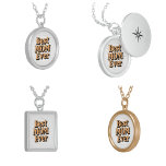 Pretty Unique Typography Best Mom Ever Silver Plated Necklace<br><div class="desc">Adorn her with elegance with our stunning Best Mom Ever necklace. A modern take on a classic gift,  it's a beautiful way to celebrate her on Mother's Day.</div>