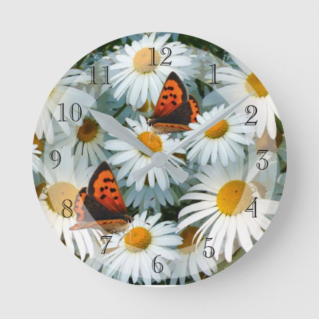 Pretty White Daisies Round Clock (Front)