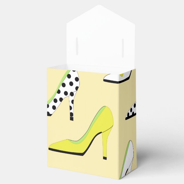 Pretty Yellow High Heels Favor Box (Opened)