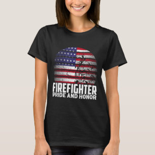 Pride And Honor Fireman Gift Proud Firefighter Quo T-Shirt