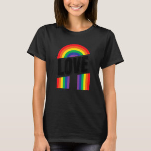 Pride Heart Lgbtq Bisexual Rainbow Love Transgende T-Shirt
