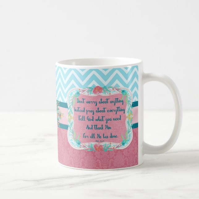 Priez au sujet de tout la tasse de Dana (Droite)
