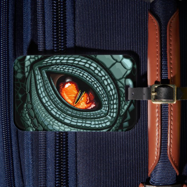 Primal Reptile Predator Eye Luggage Tag (Front Insitu 4)