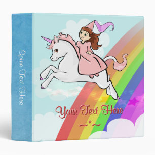 Princesse avec le classeur blanc de licorne