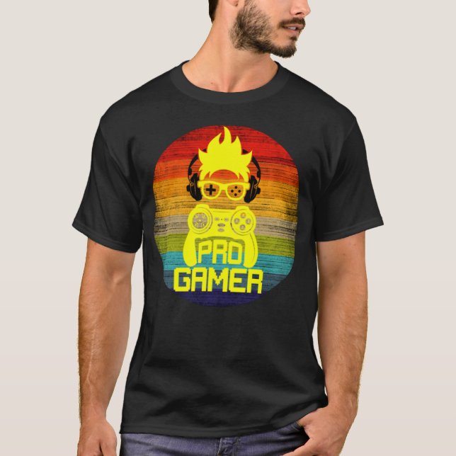 PRO GAMER - GAMING NERD T-Shirt (Front)