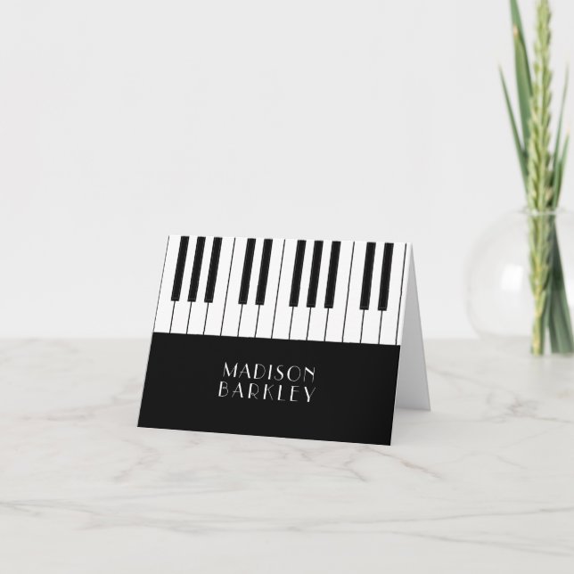 Professeur de musique de piano (Devant)