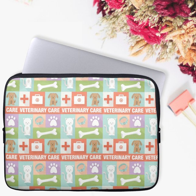 Professional Veterinarian Iconic Designed Laptop Sleeve (Creator Uploaded)