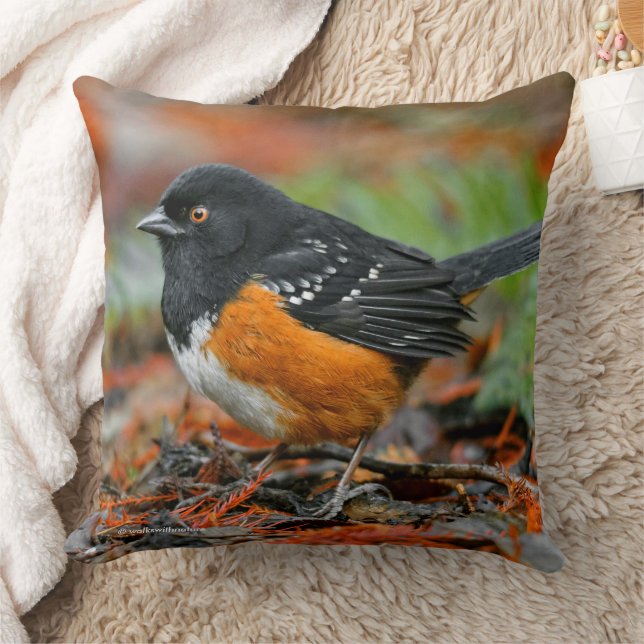 Profile of a Spotted Towhee Throw Pillow (Blanket)