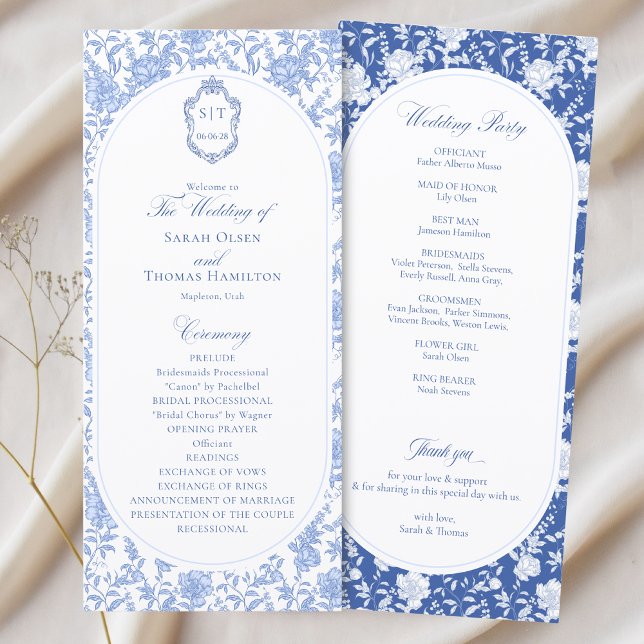 Programme de mariage à fleurs bleues et blanches e (Créateur téléchargé)