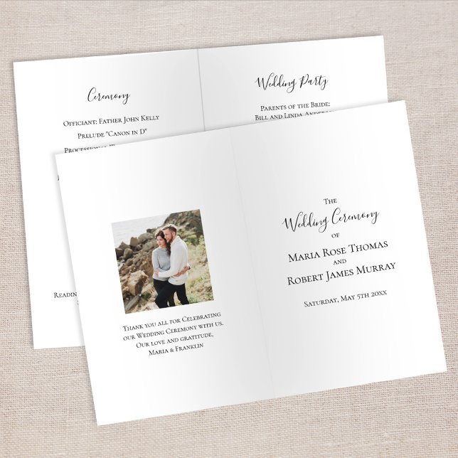 Programme de mariage Simple Noir et Blanc Script (Simple wedding program template with photo and classic script. )