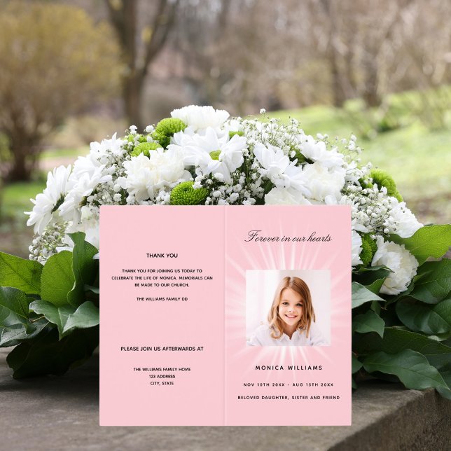 Programme funéraire pour fille en photo rose (Créateur téléchargé)