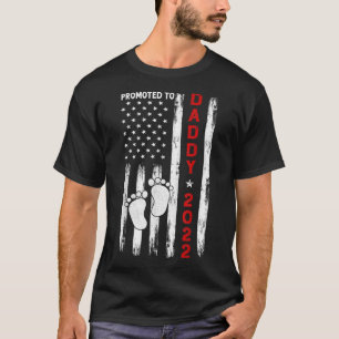 Promoted To Daddy 2022 First Time Fathers Day New  T-Shirt