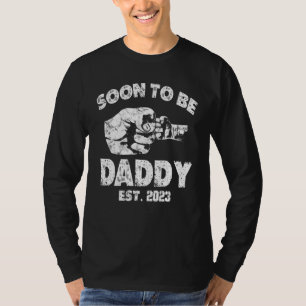 Promoted To Daddy 2023 Soon To Be Dad Husband Gift T-Shirt