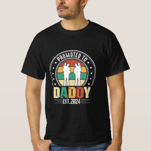 Promoted To Daddy Again est 2024 Pregnancy T-Shirt