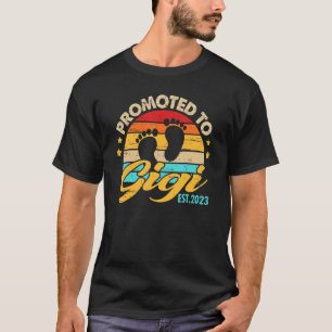 Promoted To Gigi 2023 Mother's Day First Time Mom T-Shirt