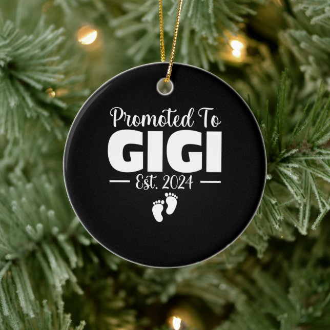 Promoted To Gigi 2024 Gifts Pregnancy Announcement Ceramic Ornament (Tree)