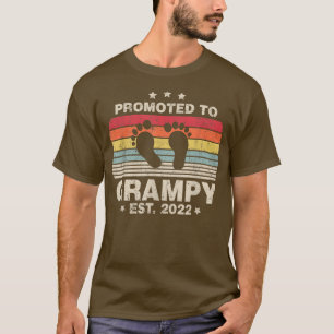 Promoted to Grampy Est 2022 Men Vintage First Time T-Shirt