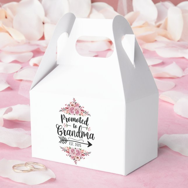 Promoted To Grandma 2025 Pregnancy Announcement Favor Box (Wedding)