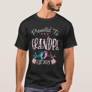 Promoted To Grandpa Est 2023 Soon To Be New Family T-Shirt