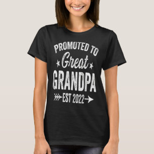 Promoted To Great Grandpa 2022 Father Day New Gran T-Shirt