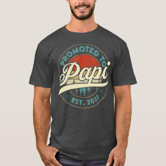 Promoted to Papi Est 2023 Pregnancy Funny Gift Wom T-Shirt