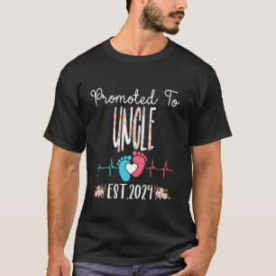 Promoted to UNCLE Est 2024 Pregnancy Christmas Soo T-Shirt