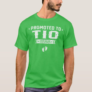 Promoted toIO Est 2025 Soon to Be Uncle Fathers Da T-Shirt