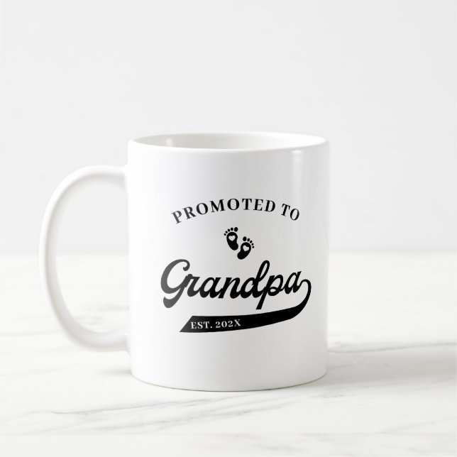 Promu à GrandPa Grossesse Faire-part Mug (Gauche)
