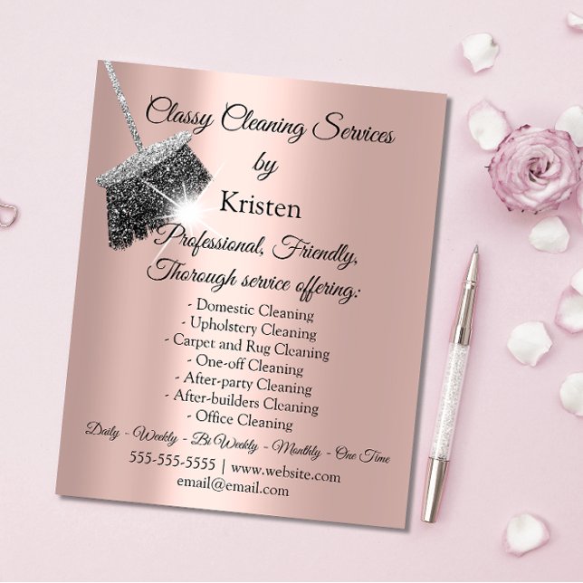 Prospectus 11,4 Cm X 14,2 Cm Services de nettoyage classique Maison de garde Ro (Classy Cleaning Services House Keeping Rose Silver Flyer)