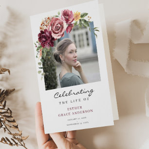 Prospectus 21,6 Cm X 24,94 Cm Rose Célébration de la vie Programme funéraire pli