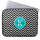 Chevron noir et blanc avec le monogramme turquoise