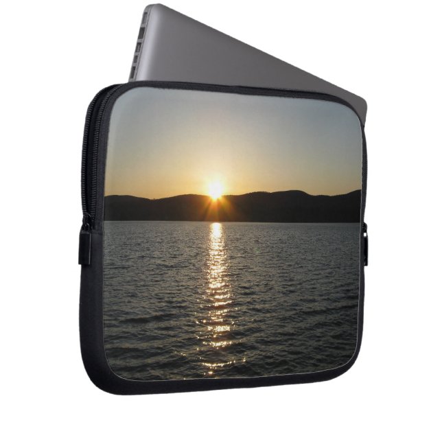 Protection Pour Ordinateur Portable Coucher de soleil sur le lac Onota : horizontal (Devant droit)