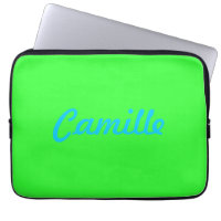 Douille d'ordinateur portable avec le nom