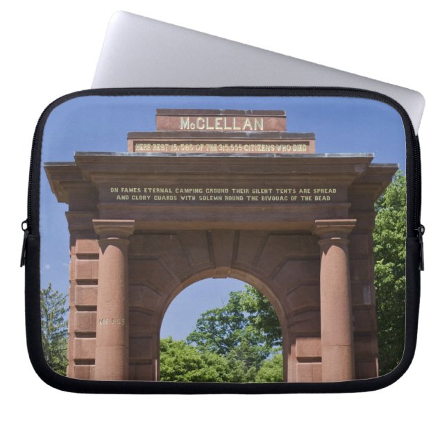 Protection Pour Ordinateur Portable Les Etats-Unis, VA, Arlington. Porte de McClellan (Devant)