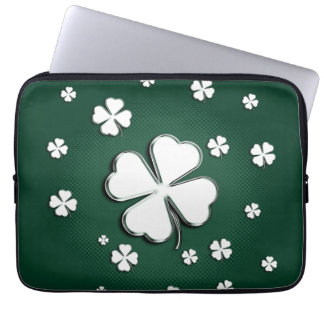 Protection Pour Ordinateur Portable Shamrocks blancs sur la douille verte d'ordinateur