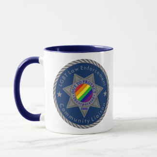 Protéger La Mug De Liaison Avec Les Forces De L'Or