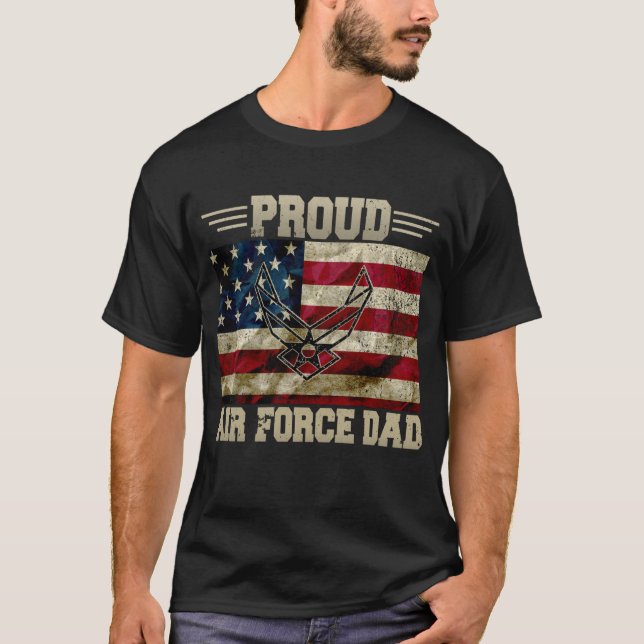 Proud Air Force Dad Military Veteran Pride US Flag T-Shirt (Front)