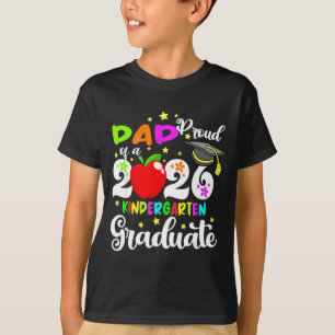 Proud dad of 2026 kindergarten graduate mothers da T-Shirt