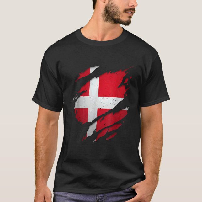 Proud Danish  Danmark Torn Ripped Denmark Flag T-Shirt (Front)
