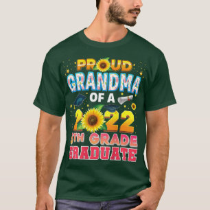Proud Grandma Of A Class 2022 5th Grade Graduate S T-Shirt