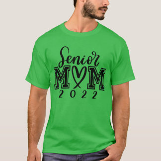 Proud Mom Cute Heart Graduate Senior 0 T-Shirt