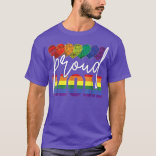 Proud Mom Mothers Day Gift LGBTQ Rainbow Flag Gay  T-Shirt