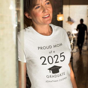 Proud Mom of 2025 Graduate Cap Black Text T-Shirt