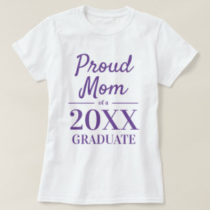 Proud mom of a 2021 graduate elegant typography T-Shirt