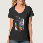 Proud Mother United States Distressed Rainbow w US T-Shirt<br><div class="desc">Proud Mother United States Distressed Rainbow w US Flag</div>