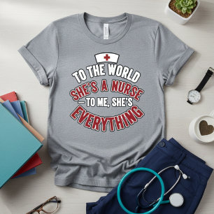 Proud Nurse Bold Nurse Wife Gift Appreciation  T-Shirt